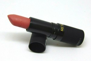 revlon matte 003