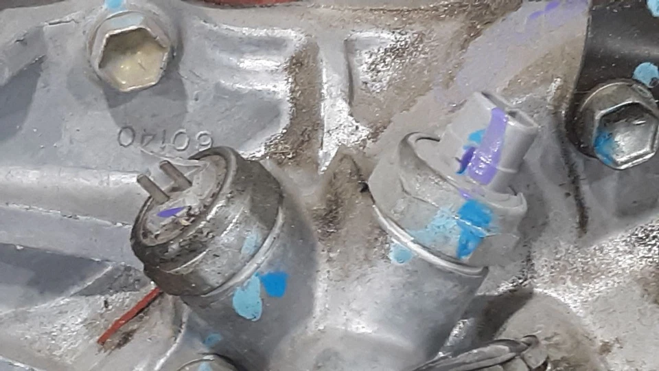 FUNDA TRANSFERENCIA 98-02 LEXUS LX470 4,7 L V8  Foto 2 de 4