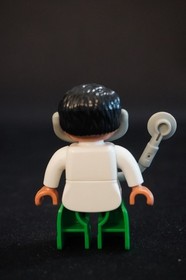 Duplo Figure - Male Zoo Keeper - Minifig Number: [47394PB143] Set: [5695-1]
