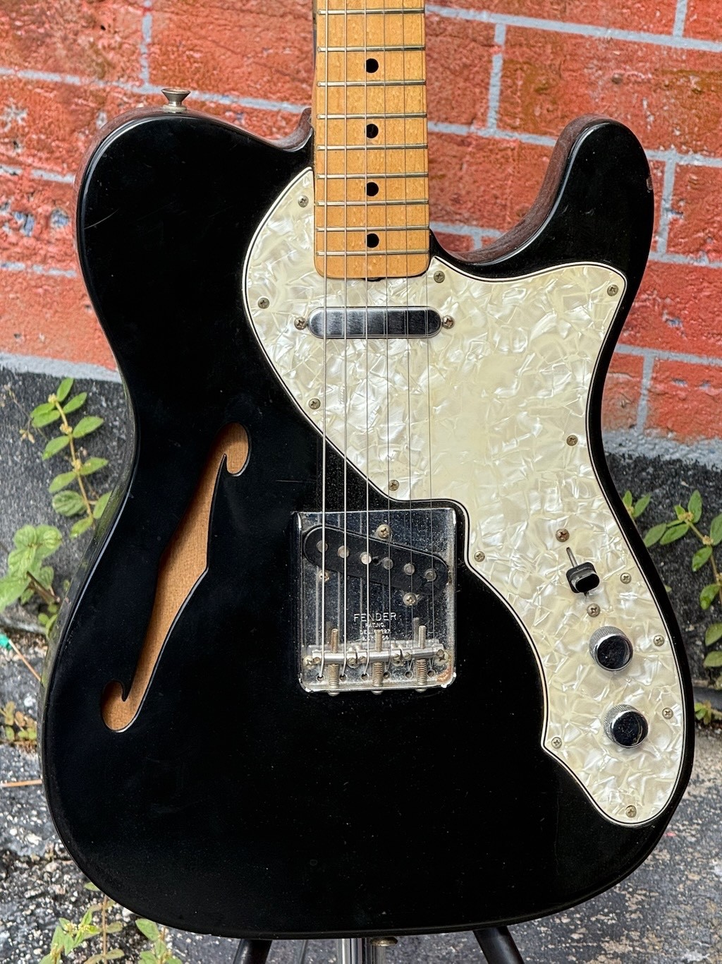 1969 Fender Telecaster Thinline factory Custom Color Black w / original hang tag.