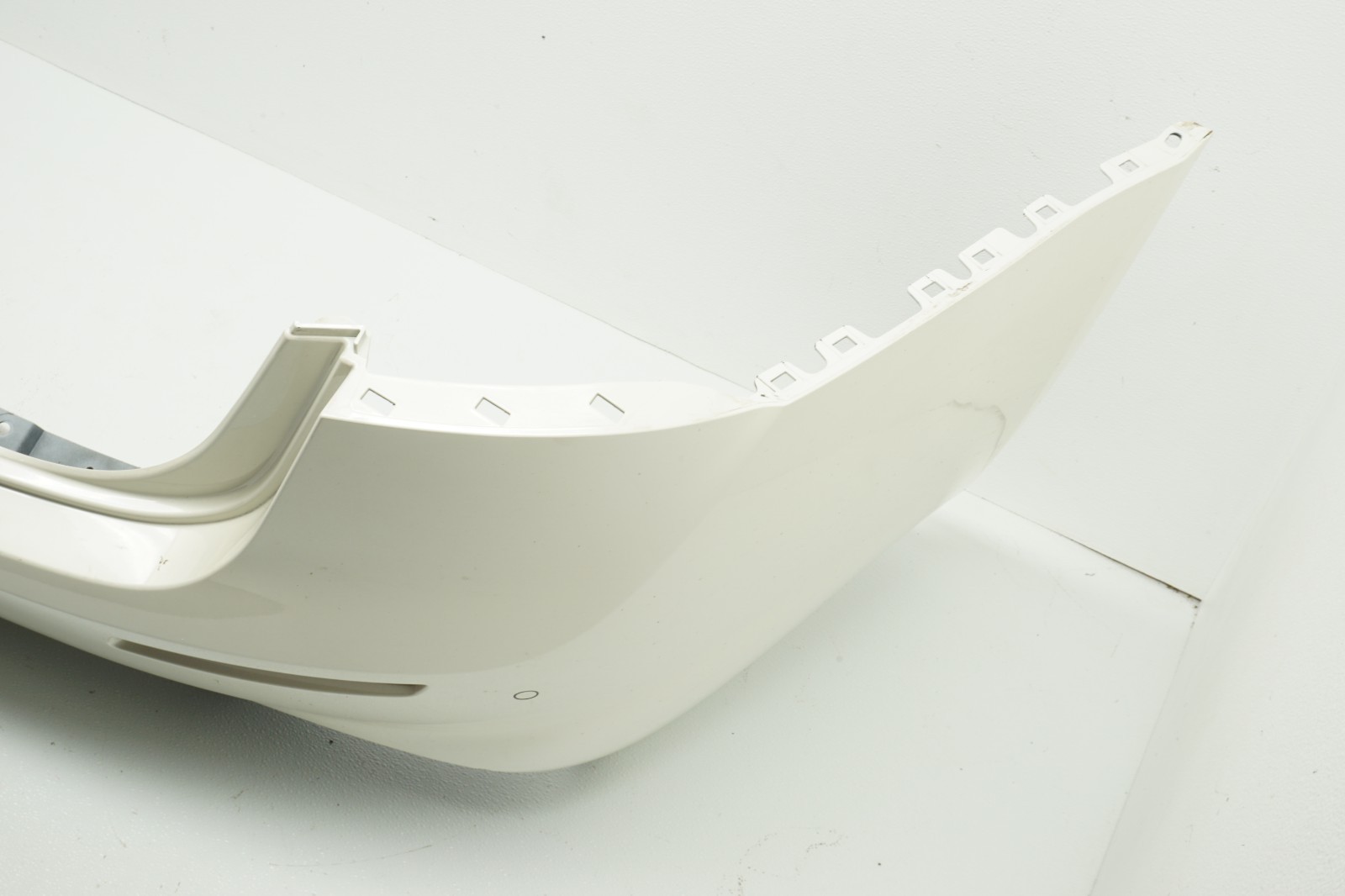 2014-2019 MASERATI GHIBLI OEM REAR BUMPER COVER ASSEMBLY