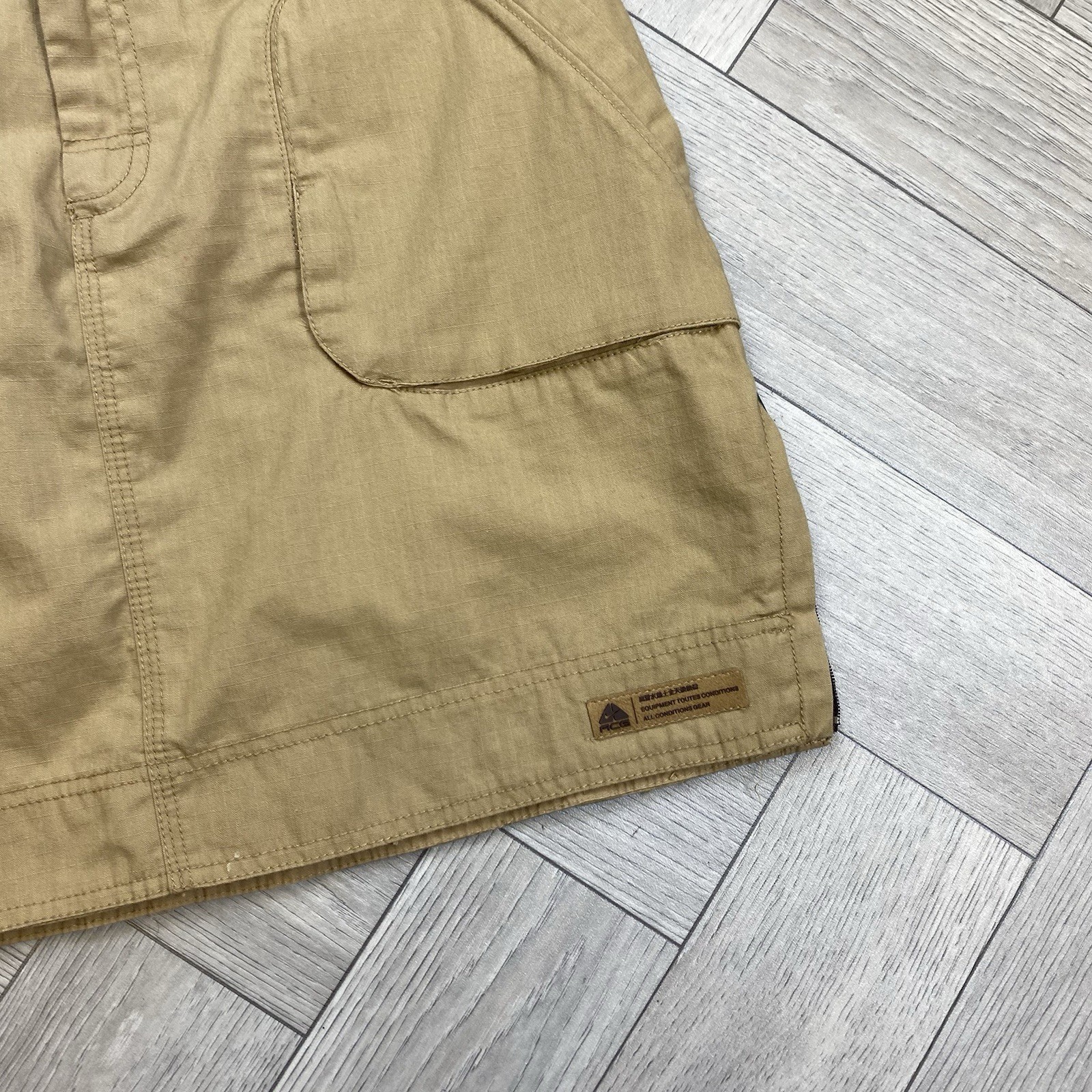 Nike ACG Skirt Brown Size UK8 image 2