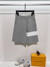 Thom Browne men's knitted shorts comfortable and breathable, gray, size M