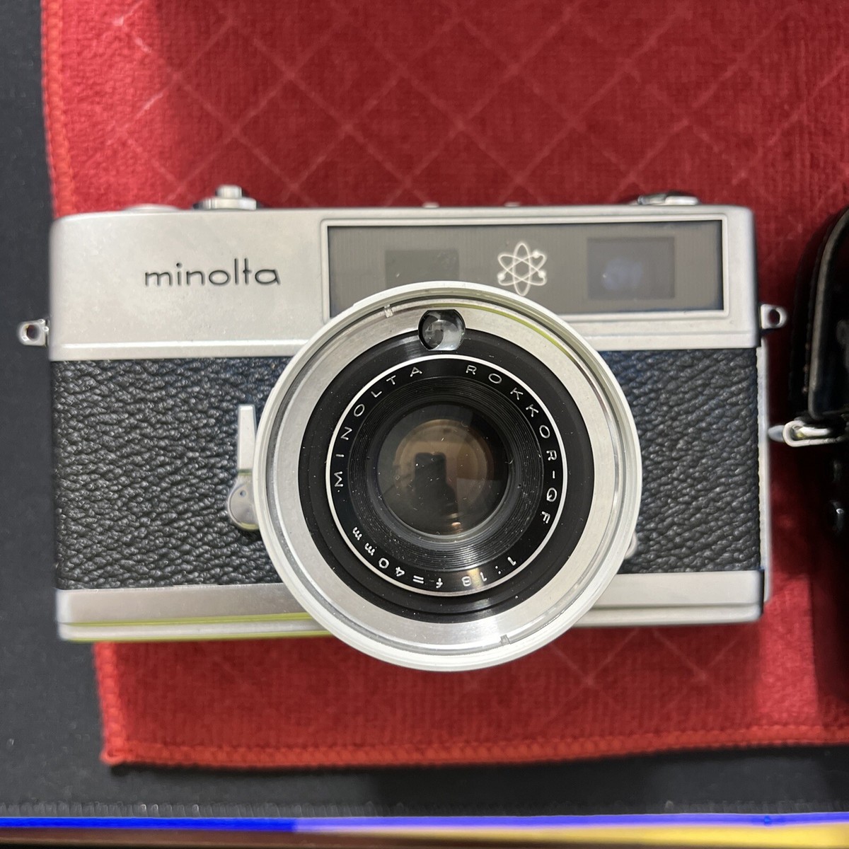 フィルムカメラ Minolta ELECTRO SHOT Minolta Electro Shot - Camera-wiki.org - The free camera