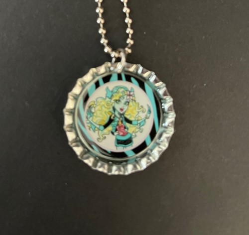 Collares temáticos Monster High Doll / 15 favores de fiesta / regalo amigo / San Valentín - Imagen 6 de 7