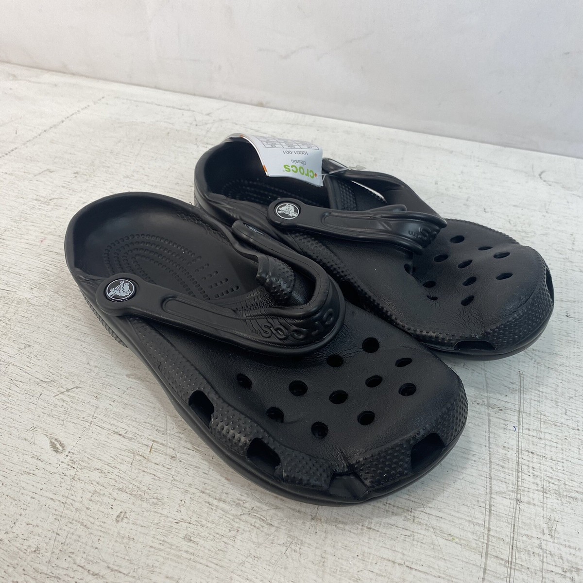 Croc's - Classic Clog - Unisex Size M4/W6 - Black - 10001