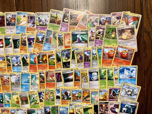 Pokémon Card Collection Lot 2010-2011 Call Legends HG&SS 300 + Cards! - Picture 4 of 7