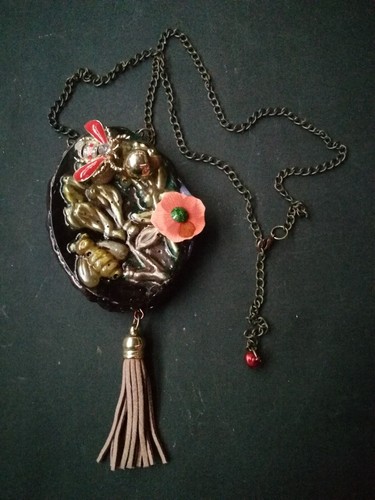 Flower Cameo Necklace Bee Insect Antique Vintage Style Pendant Art Deco Charms - Picture 12 of 24
