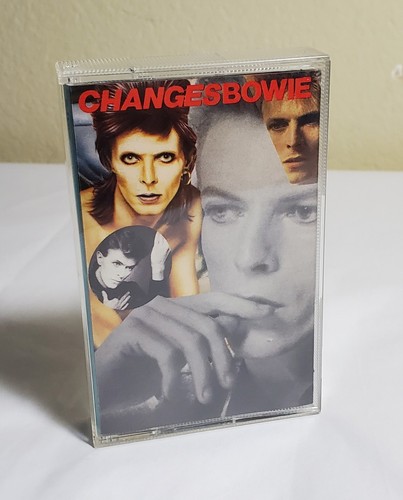 David Bowie Cassette - CHANGESBOWIE, MINT - Picture 2 of 14