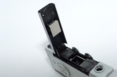Gami 16 Subminiature Italian Film Camera. 25mm f1.9 lens. 2 Films