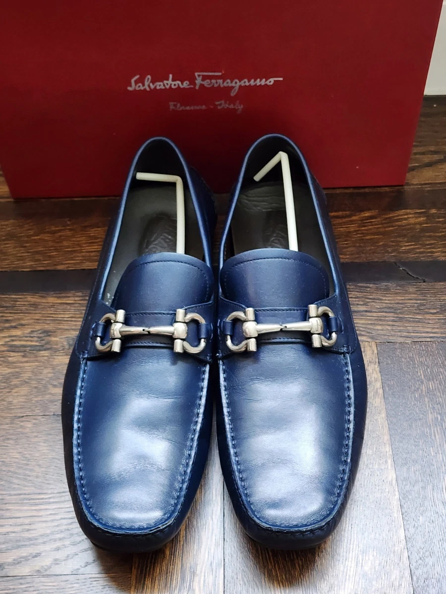 Salvatore Ferragamo Oxford Blue Dress Shoes for Men for sale  display picture 1