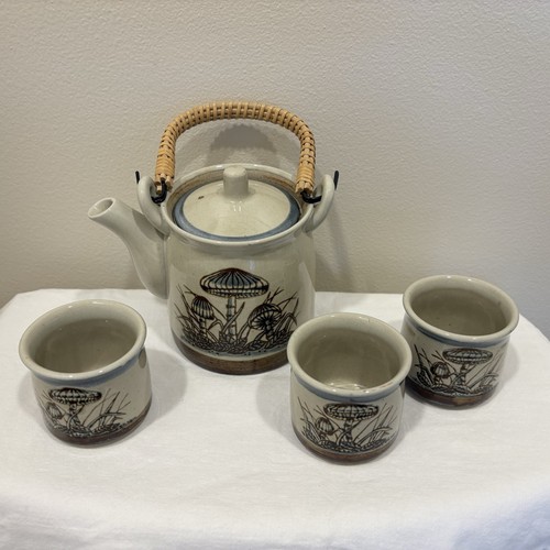 Vintage Otagiri Pilz Teekanne Set 3 Tassen blau braun Rattan Griff Steinzeug - Bild 2 von 9