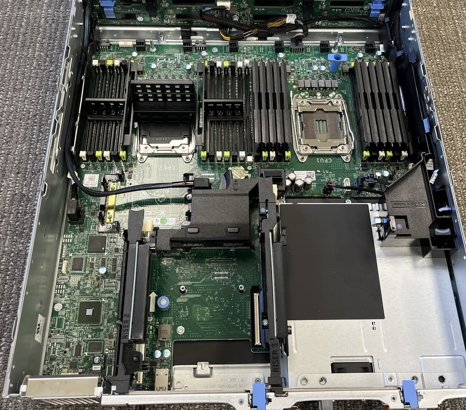dell r710 r720 r730 r730 r730xd r430 r530 t430 r230... GENUINE DELL SYSTEM BOARD POWEREDGE R730 R730XD 72T6D