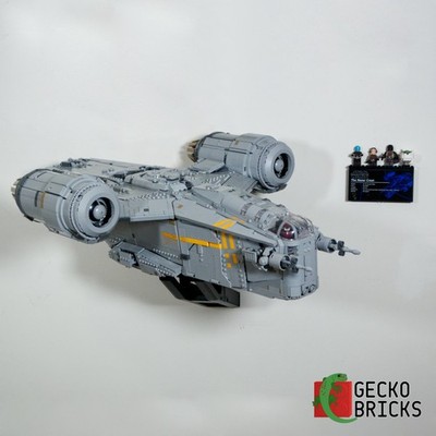 3D Printed Wall Mount for LEGO  Razor Crest UCS (Set 75331) - Gecko Bricks