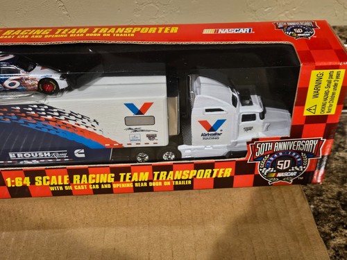 1998 Racing Champions Mark Martin Valvoline 1:64 Car Hauler 50th Anniversary - Picture 2 of 4