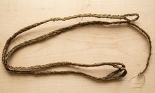 HONDA ARTESANAL DE ESPARTO / HANDCRAFTED SLING OF ESPARTO / FRONDE ARTISANALE **