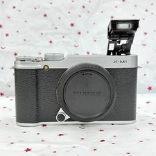 Fujifilm X-M1 16.0MP Digital Camera Fujifilm X Series X-M1 Silver Body Only