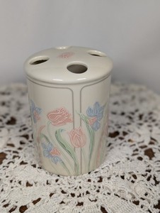 toothbrush holder vintage Retro