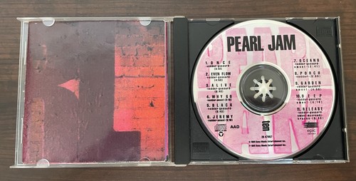 Pearl Jam CD Lot, Ten, Vs, Vitalogy, No Code, Yield, 5 Total CD's, All Complete. - Picture 3 of 7