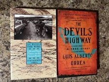 2 Book Lot Luis Alberto Urrea The Devils Highway Across The Wire Immigration