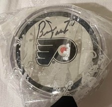 Bernie Parent Hand Signed Autograph Philadelphia Flyers Puck With Cube