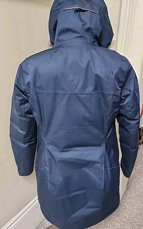 The North Face Dryvent Arctic Down Zip Faux Fur Hooded Long Parka Jacket M Navy - Image 2 of 4