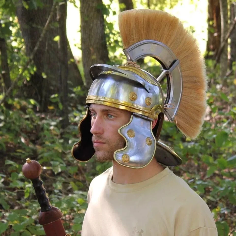 Imperial Roman Centurion Helmet with Blonde Plume - 18 Gauge Steel Overall 18.5" - Image 4 of 4