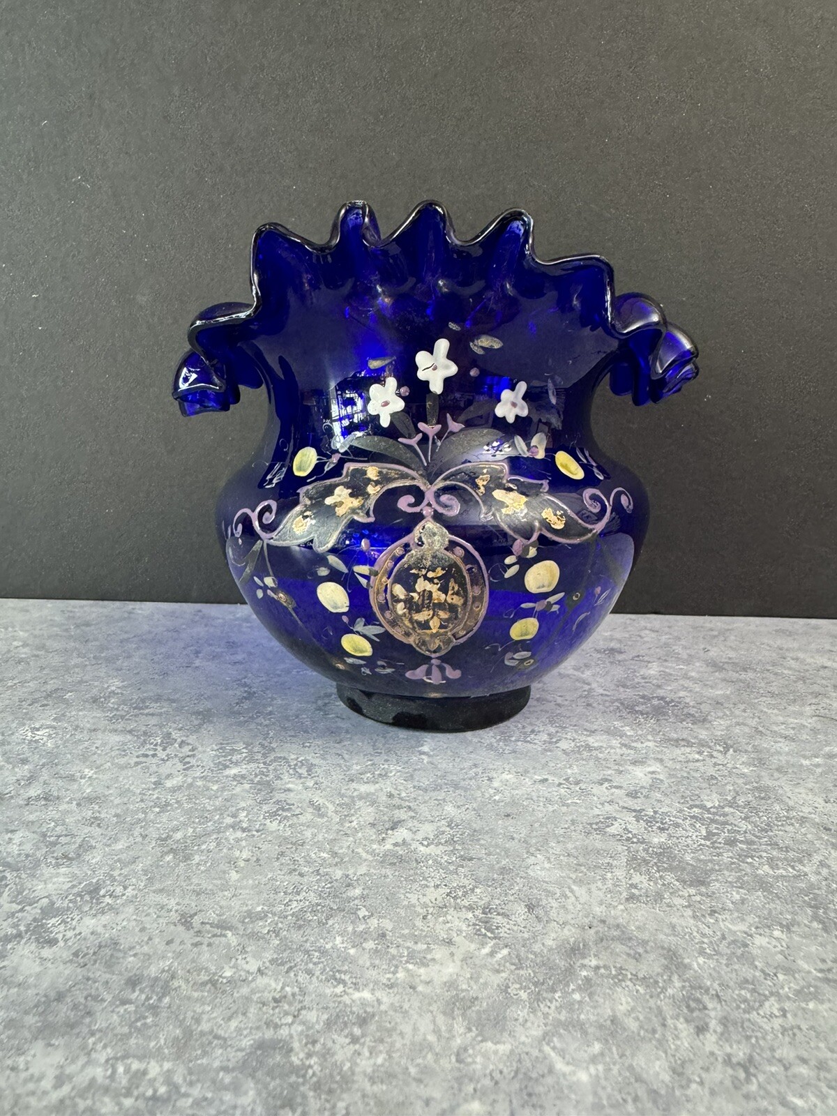 Picture 1 of 10