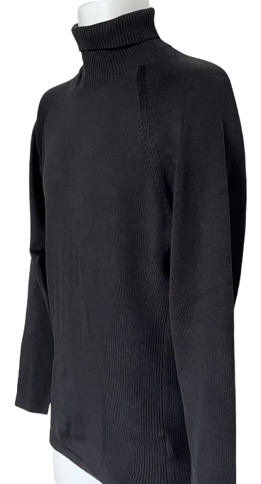 tiger woods turtle neck