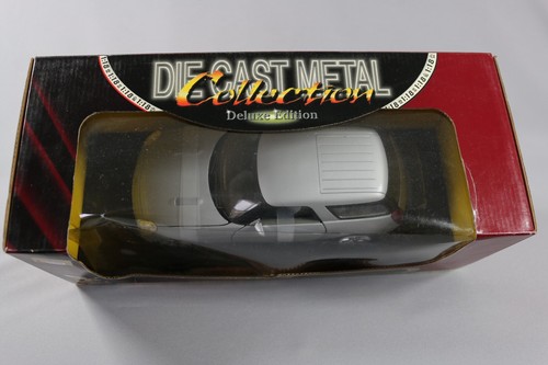 ZC409 ROAD SIGNATURE 92668 Voiture 1/18 Chevrolet Chevy Nomad Concept silver - Foto 2 di 7