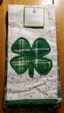 Storehouse St. Patrick's Day Set of 2 Shamrocks    Kitchen Towels Clover   