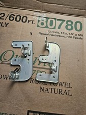 05-15 toxota landcruiser fj landcruiser oem stereo brackets.