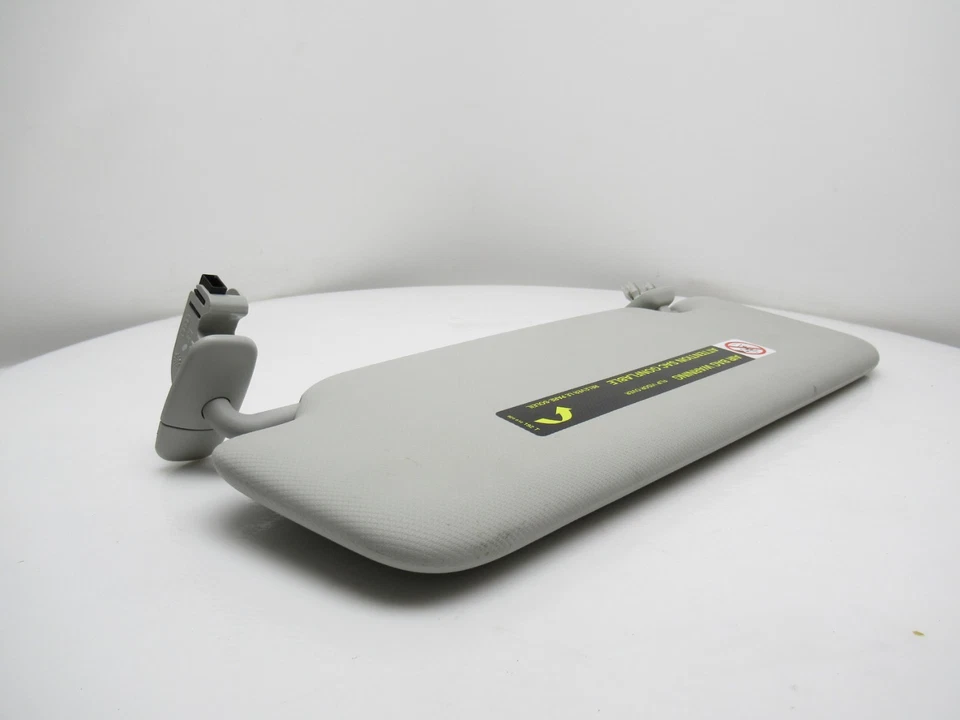 2009-2012 AUDI A4 Front Right Sun Visor 8K0857552L8S0 OEM Foto 3 de 4