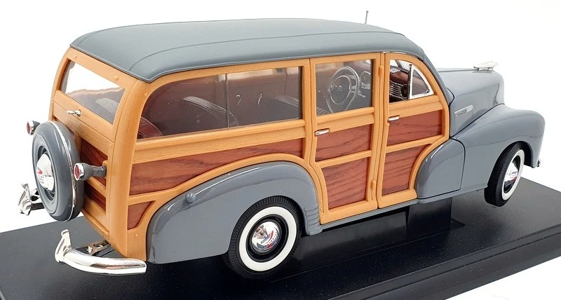 Welly 1/18 Scale Diecast 9848W - 1948 Chevrolet Fleetmaster - Grey - Image 2 of 4