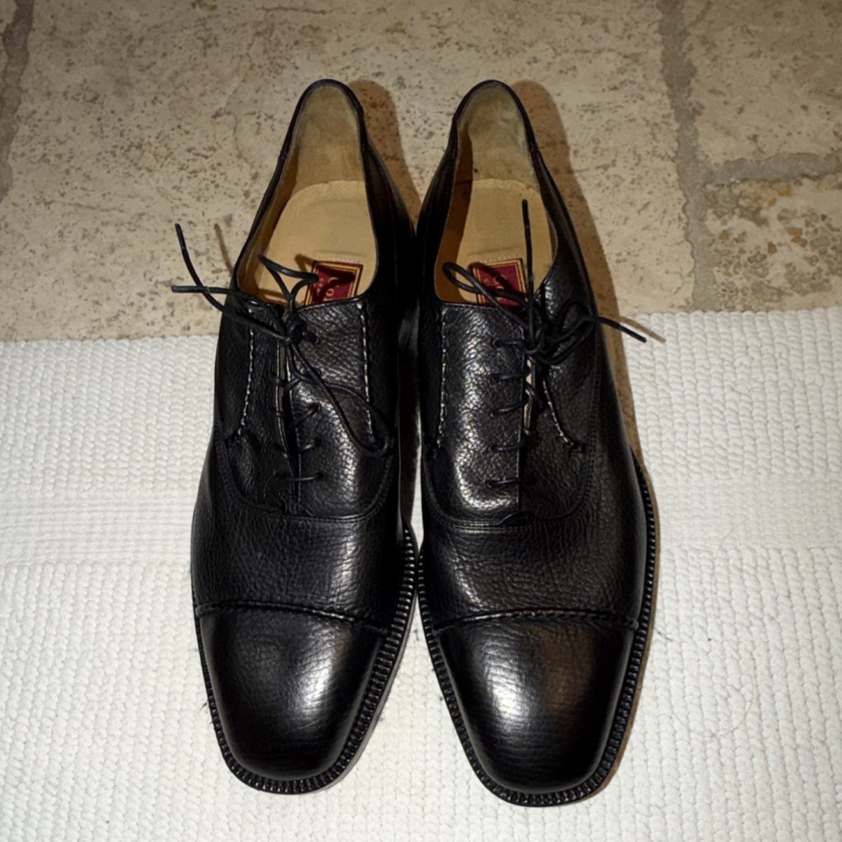 Cole Haan Black Leather Cap-Toe Oxfords Men main image 3