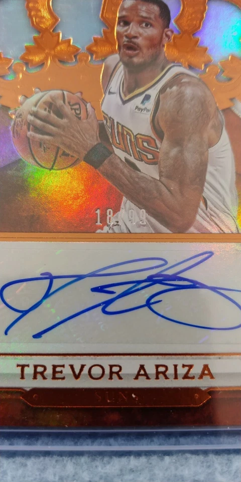 2018-19 CROWN ROYALE TREVOR ARIZA AUTO #'D 18/99 PHOENIX SUNS - Image 2 of 3