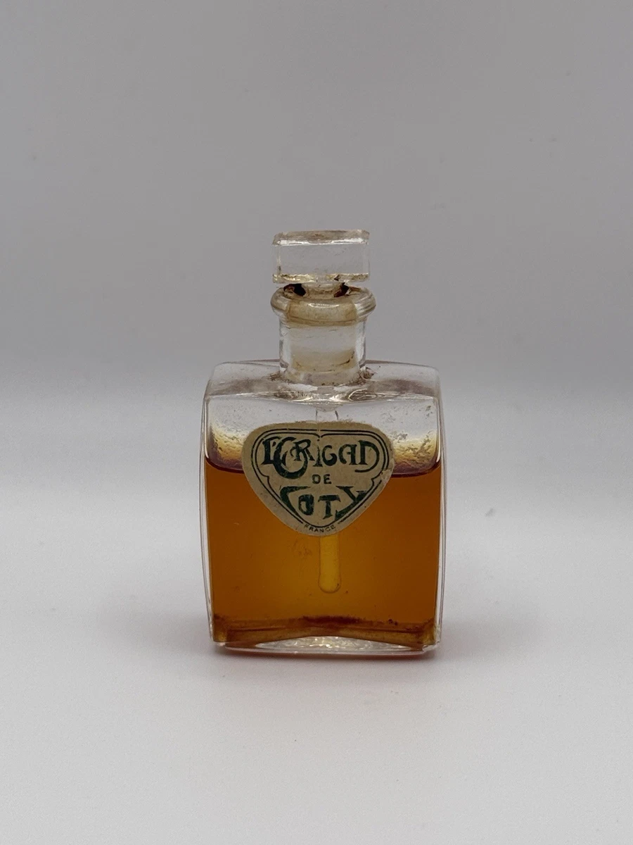 Flacon à Parfum 'Tonneau' En Cristal Baccarat - Modèle 1 - Très Bon état
