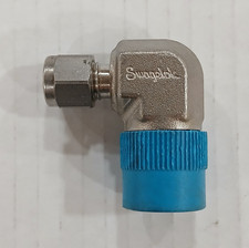 Swagelok Tube fitting SS-400-2-8 - Male Elbow Adapter - 1/2" x 1/4" Male NPT
