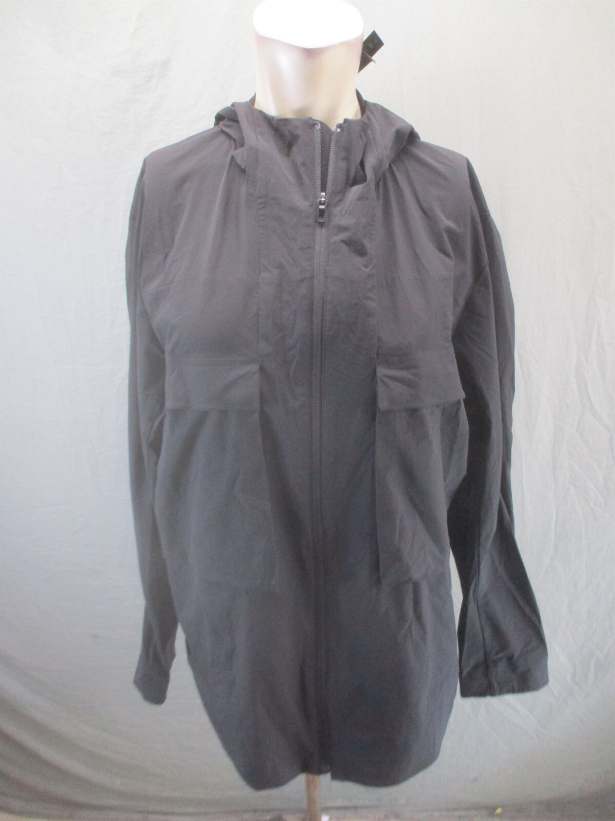 Lululemon Size L Mens BLK Full Zip Stand Collar Pocket Stretch Cargo Jacket 379