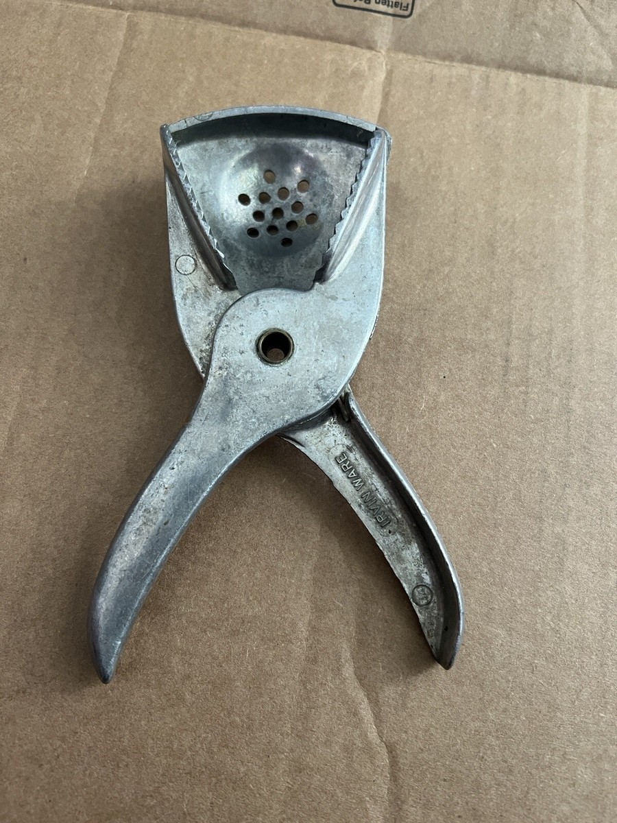 Lemon citrus squeezer Irvin Ware vintage kitchen gadget made in USA
