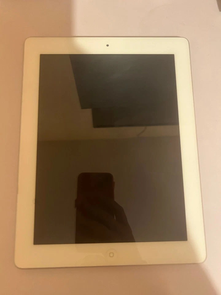 Apple iPad 2 · 32GB · Wi-Fi, photo 3 sur 3
