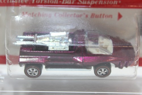 Redline Hot Wheels 71 Hairy Hauler MAGENTA Unpunched Card & Coval Acrylic Case - Picture 2 of 7