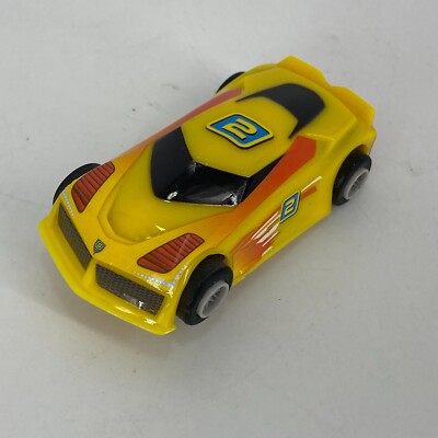 Scalextric Micro My First Latest ab 2019 gelb Rennwagen 1:64 (getestet)
