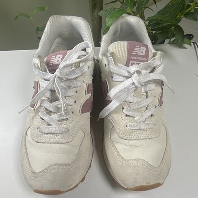 New Balance 574 White/Pink Colorblock Lace-Up Low Top Sneakers WL574AQC2