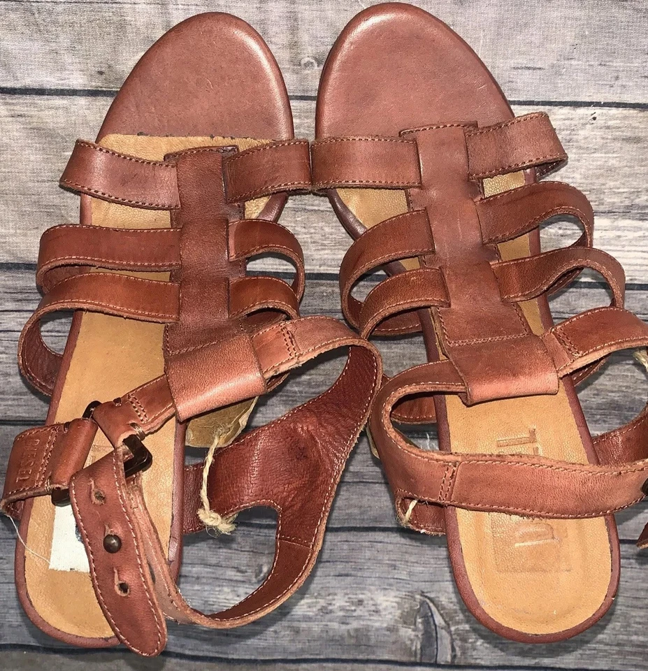 Zapatos de tacón Diesel para mujer de cuero marrón talla 37 talla US 6,5 EUC Foto 2 de 4