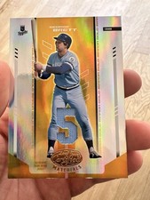 George Brett Leaf Certified 225 Jersey Card 22/25 Rare Gold Mirror  