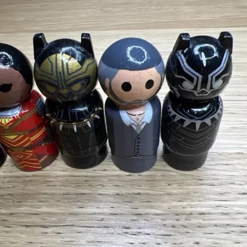 Lote de 5 Pin Mate Marvel Comics Figura de Madera Coleccionable Pantera Negra Juguete Raro Foto 2 de 4