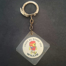 1966 WORLD CUP- WORLD CUP WILLIE FRENCH KEYRING