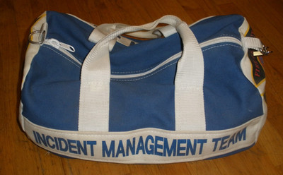 Prudhoe Bay Alaska BP Exploration Emergency Response Team Duffel Bag Oil Cleanup