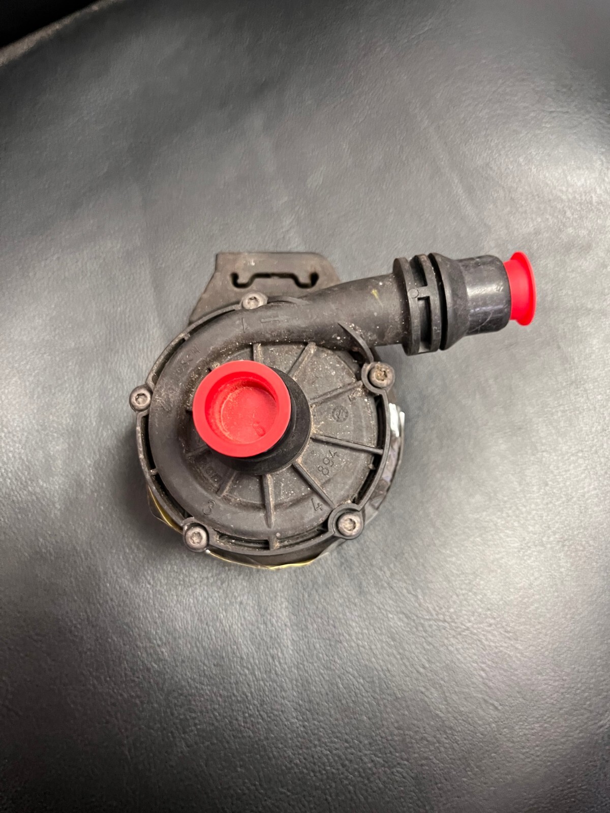 2015 BMW i8 Electric Aux Coolant/Water Pump 11518600287